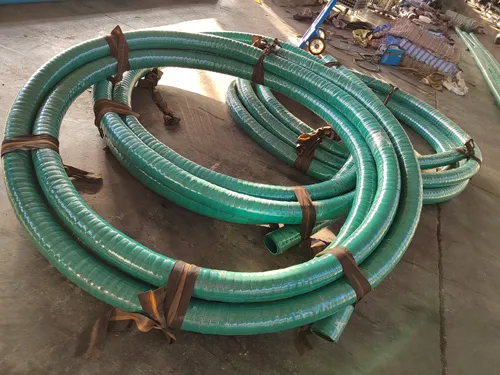 Gummirör med stor diameter jämfört med metallrör – Vilket klarar egentligen vibrationer och termisk expansion bättre med tiden?